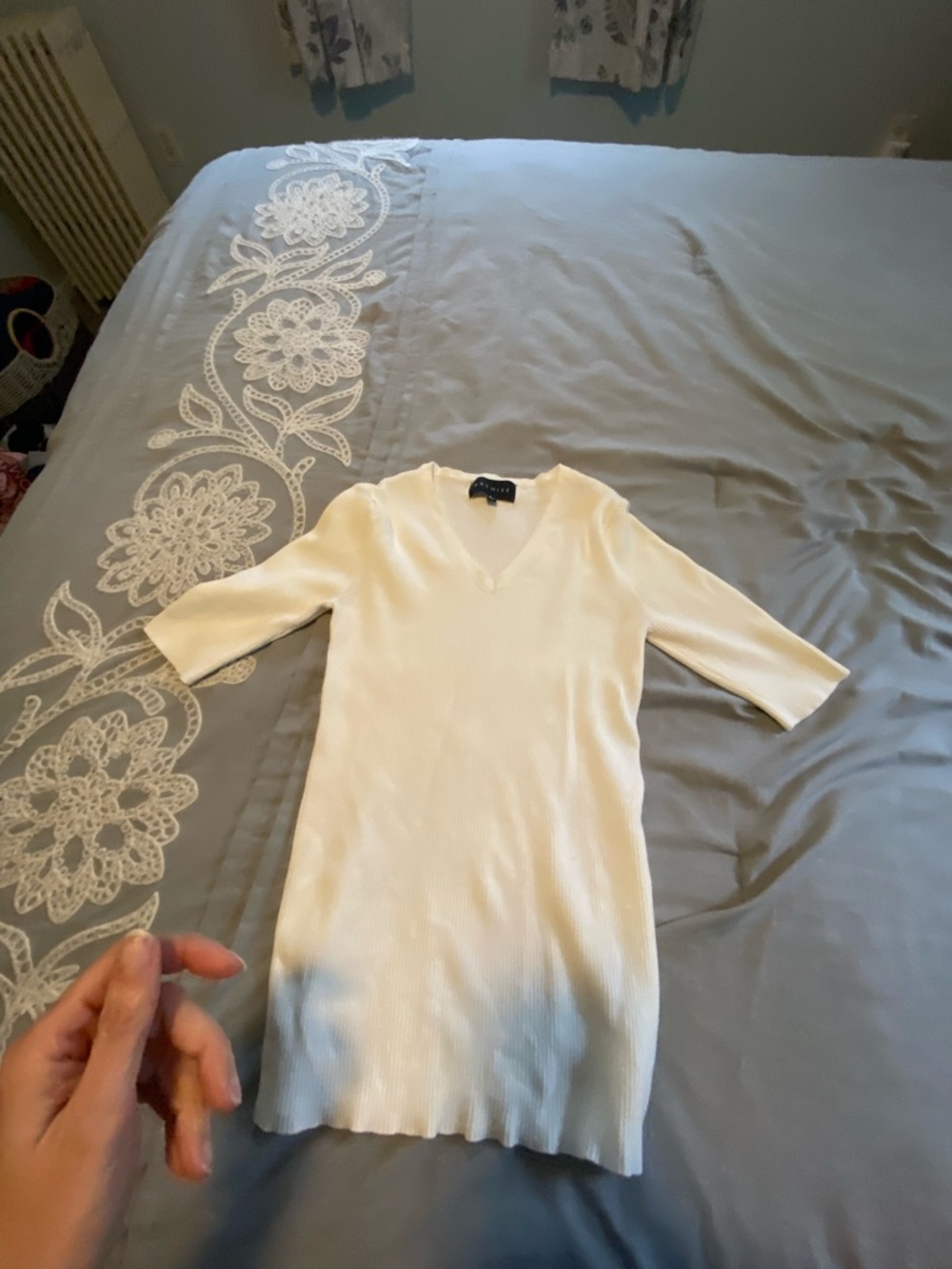 Premise Cream Ribbed V-Neck Top
